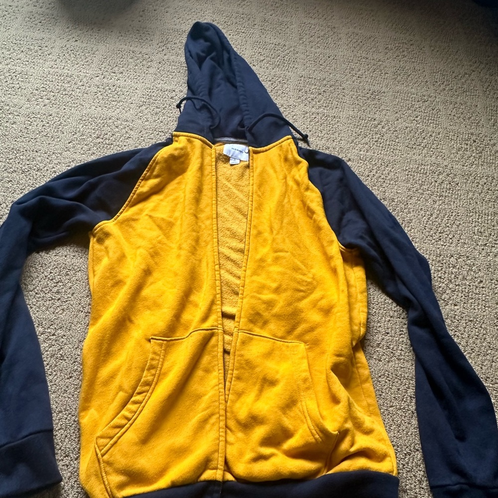 Old Navy zip up hoodie